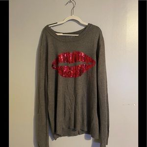 Gray Kiss Sequence Long Sleeve